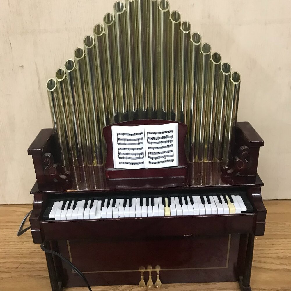 Mr. Christmas musical Holiday Fun Organ Piano Inspirational & Christmas